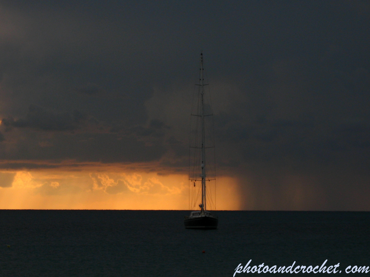 Nautical - Hiding - Image