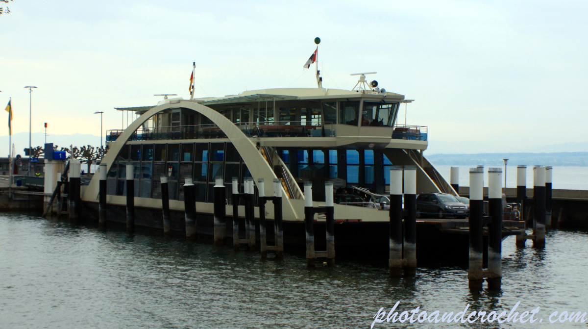 Nautical - Car ferry - Image