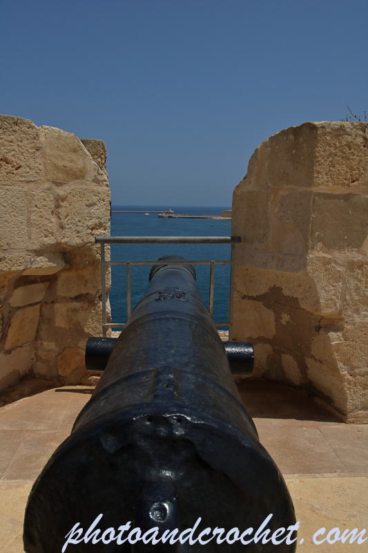 Fort Saint Angelo - Aiming gun - Image