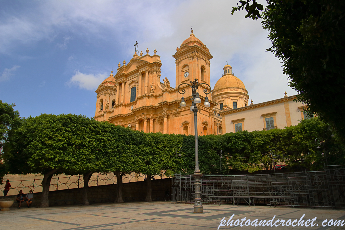 Noto - The Village - 03