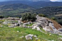 ซากโบราณภายในพร้อมวิวเหนือที่ราบอาร์โกลิดแห่งไมซีนี